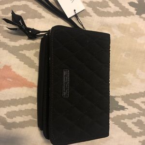 Vera Bradley Wristlet/crossbody